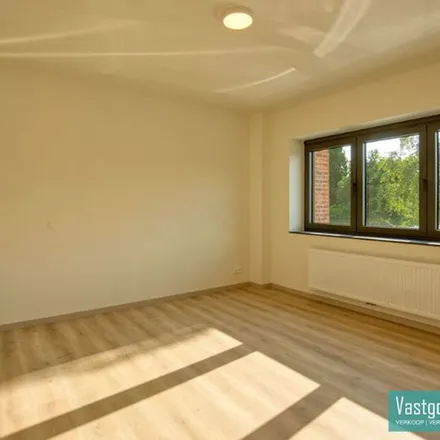 Rent this 3 bed apartment on Acacialaan 86 in 9620 Zottegem, Belgium