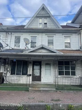 Buy this 7 bed house on 398 West Willow Street in Shamokin, PA 17872