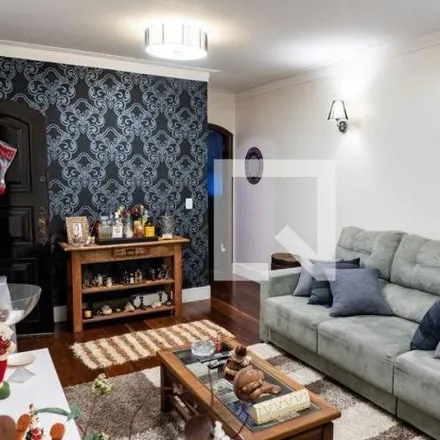 Buy this 4 bed house on Rua Padre Abreu e Lima in Campo Belo, Região Geográfica Intermediária de São Paulo - SP