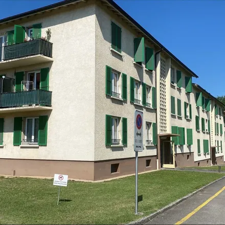 Rent this 4 bed apartment on Avenue de Bel-Air 37a in 1225 Chêne-Bourg, Switzerland