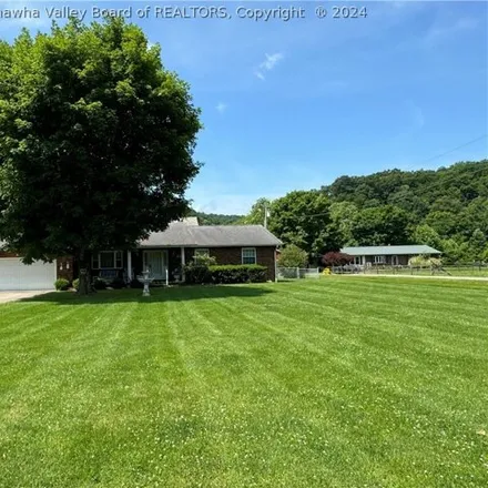Buy this 3 bed house on 9983 Winfield Rd in Winfield, West Virginia