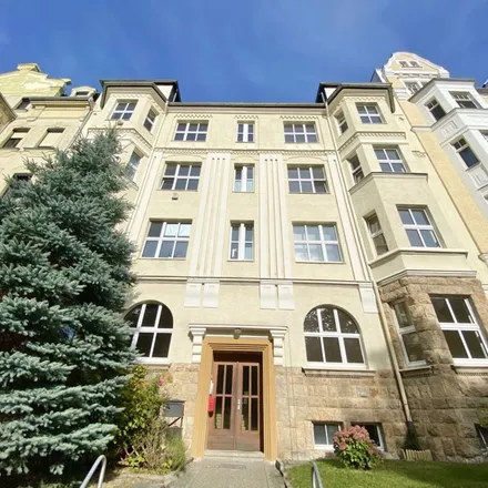 Rent this 2 bed apartment on Mozartstraße 14 in 09119 Chemnitz, Germany