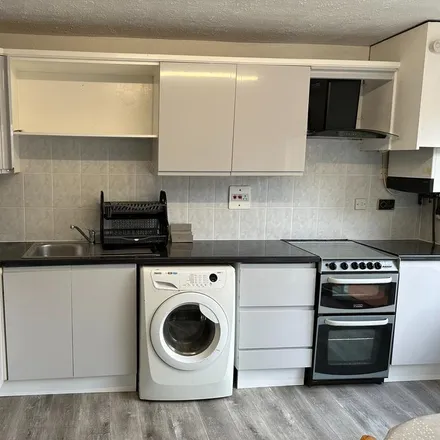 Image 9 - College Park Close, London, SE13 5EZ, United Kingdom - Room for rent