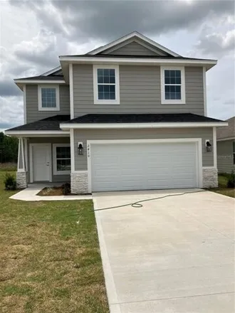 Buy this 4 bed house on 2410 Sw 250th Dr in Newberry, Florida