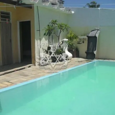 Buy this studio house on Avenida Geraldo Nogueira da Silva in Praia das Palmeiras, Caraguatatuba - SP