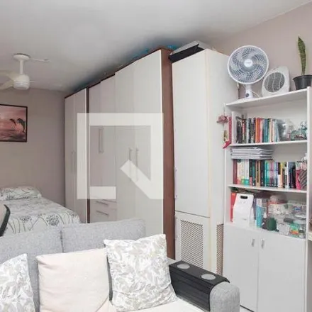 Buy this 1 bed apartment on Rua Demétrio Ribeiro in Historic District, Porto Alegre - RS