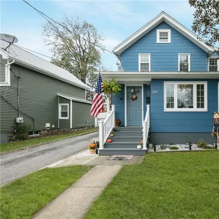 Buy this 3 bed house on 251 Henry Street in Village of Buchanan, Cortlandt