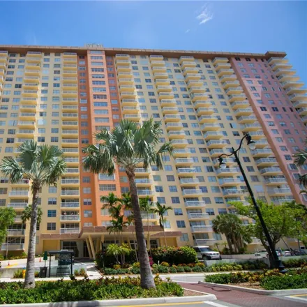 Image 4 - Winston Towers 200, 251 Northeast 174th Street, Sunny Isles Beach, FL 33160, USA - Condo for rent