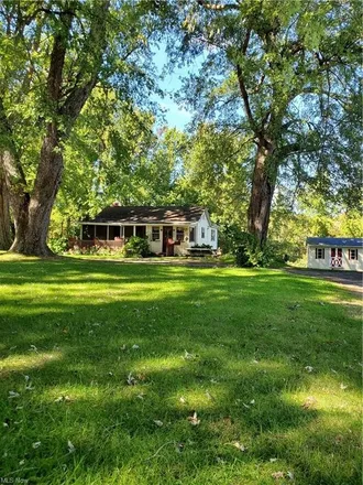Image 2 - 2427 West Center Street, North Kingsville, Ashtabula County, OH 44004, USA - House for sale