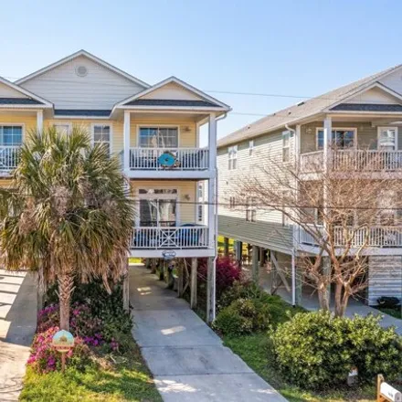 Buy this 4 bed condo on 1376 Snapper Lane in Wilmington Beach, Carolina Beach