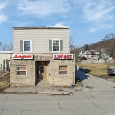 Image 1 - Angie's Last Call, 205 Spring Street, Mansfield, OH 44902, USA - House for sale