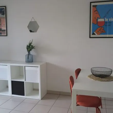 Rent this 2 bed apartment on 5 Rue de la Balance in 31000 Toulouse, France
