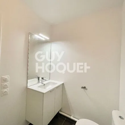 Rent this 1 bed apartment on 4 Rue de la Prairie in 91070 Bondoufle, France