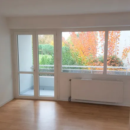 Rent this 2 bed apartment on 9 Rue Fernand Cazeres in 33200 Bordeaux, France
