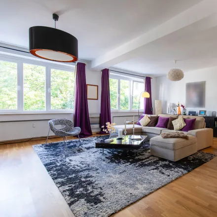 Rent this 2 bed apartment on Hüttenstraße 5 in 40215 Dusseldorf, Germany