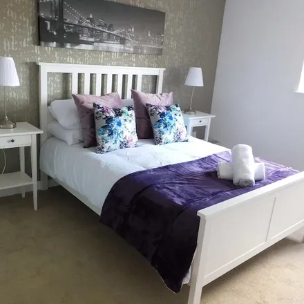Rent this 2 bed apartment on Glasgow City in G40 1EF, United Kingdom