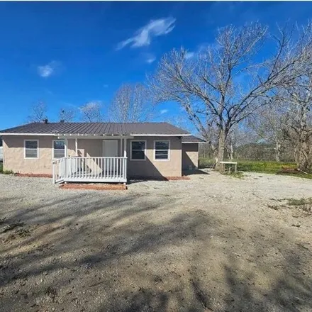 Rent this 3 bed house on 685 in Brazoria County, TX