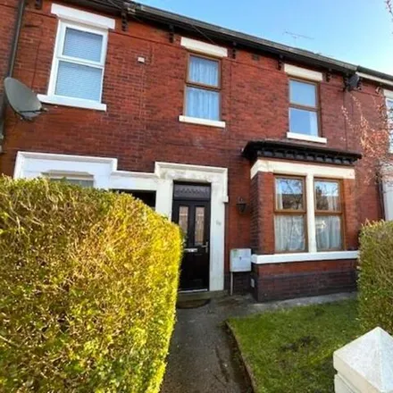 Rent this 3 bed townhouse on Bank Place in Preston, PR2 1DN