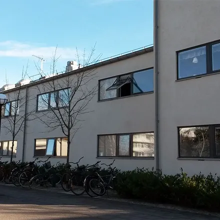 Rent this 1 bed apartment on Fjärdingsstigen 20 in 302 51 Halmstad, Sweden