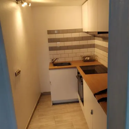 Rent this 1 bed apartment on Quai Sadoine 3 in 4100 Jemeppe-Sur-Meuse, Belgium