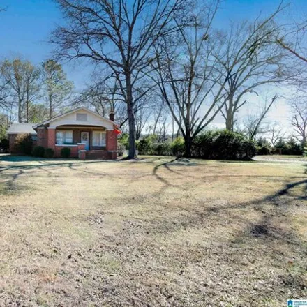 Buy this 3 bed house on 102 Pinedale Drive in Clanton, Chilton County