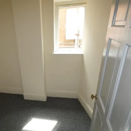 Image 5 - Danesbury Place, Blackpool, FY1 3LX, United Kingdom - Townhouse for rent
