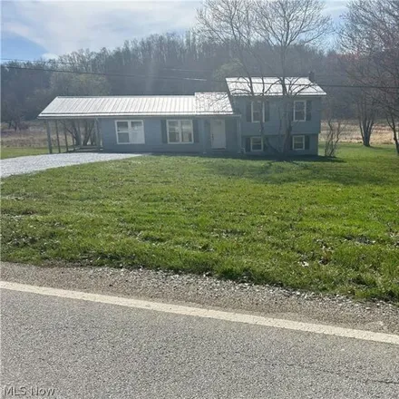 Image 1 - 3976 Peters Creek Road, Cassell, Guernsey County, OH 43725, USA - House for sale