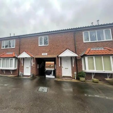 Rent this 2 bed apartment on South Lane in Hessle, HU13 0RS