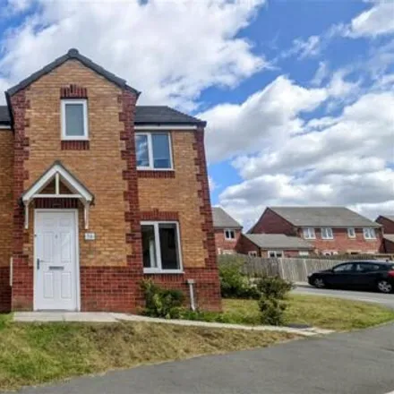 Buy this 3 bed house on Findon Way in Skelmersdale, WN8 6HG