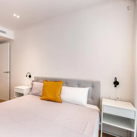 Rent this 2 bed apartment on Carrer del Comte d'Urgell in 255, 08001 Barcelona