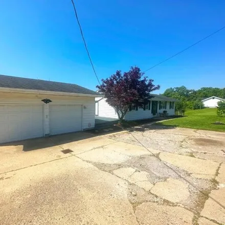 Image 2 - 1387 Old Oxford Rd, Ohio, 45013 - House for sale