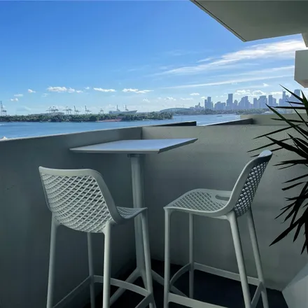Image 2 - Flamingo Resort Residences, Bay Road, Miami Beach, FL 33139, USA - Condo for rent