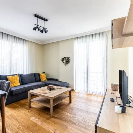 Rent this 2 bed apartment on 34738 Kadıköy