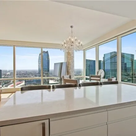 Image 6 - Metropolis Residential Tower II, Francisco Street, Los Angeles, CA 90017, USA - Condo for rent