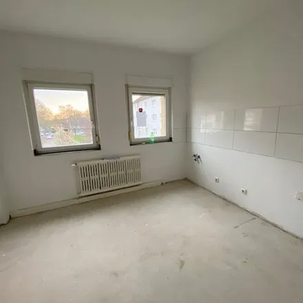 Image 7 - Kahlacker 2, 47228 Duisburg, Germany - Apartment for rent