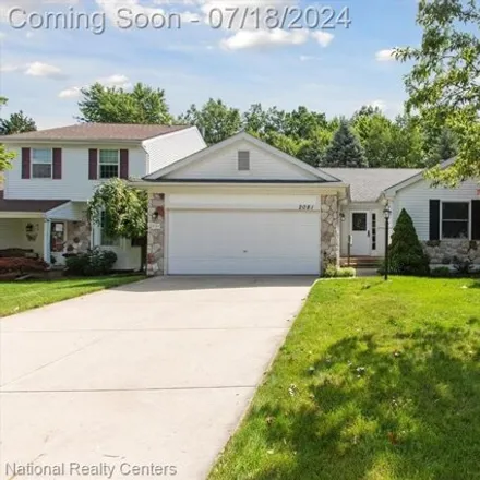 Buy this 3 bed house on 2081 Stockmeyer Blvd in Westland, Michigan