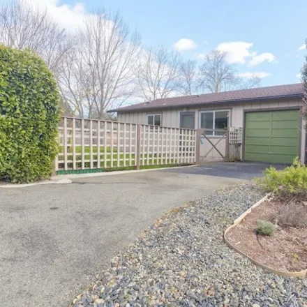 Buy this 2 bed house on 1678 Leonard Road in Grants Pass, OR 97527