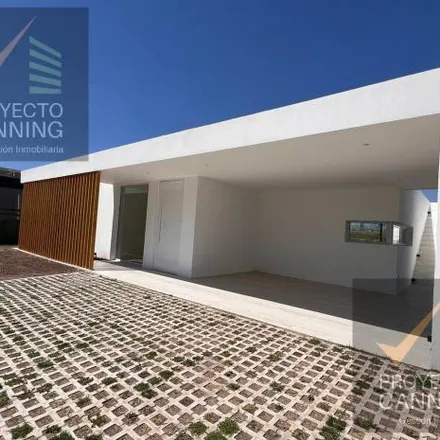 Rent this 3 bed house on unnamed road in Partido de Ezeiza, Tristán Suárez