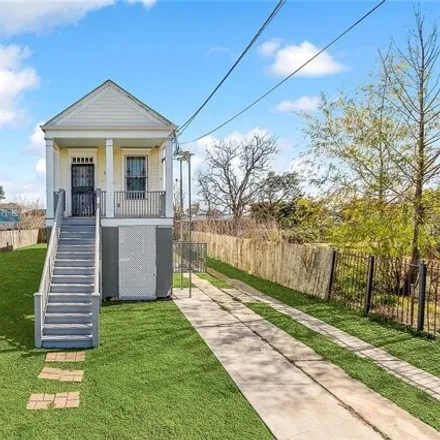 Buy this 2 bed house on 1931 Saint Maurice Avenue in Lower Ninth Ward, New Orleans