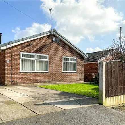 Buy this 3 bed house on Welling Road in Manchester, M40 3QS