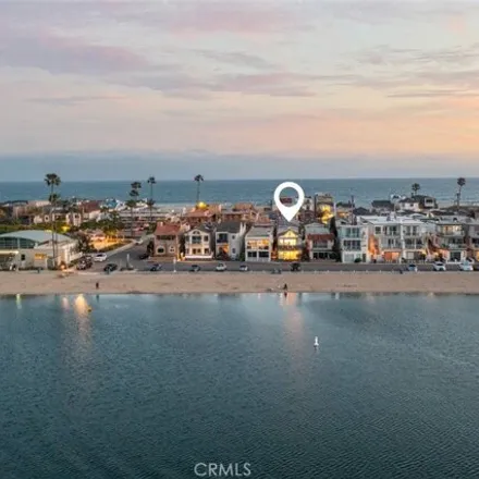 Image 1 - 1809, 1809 1/2 West Bay Avenue, Newport Beach, CA 92663, USA - House for sale