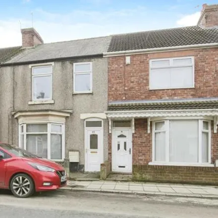 Buy this 3 bed townhouse on Albert Street in Shildon, DL4 2DN