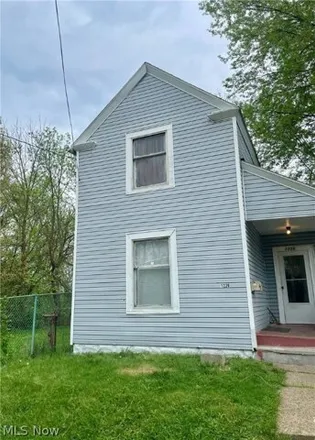 Buy this 3 bed house on 1242 Edison Avenue in Akron, OH 44301