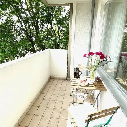 Rent this 2 bed apartment on Raimundstraße 122 in 60320 Frankfurt, Germany