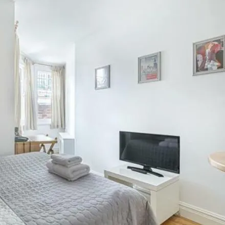 Rent this studio apartment on Brandenburgh House in Fulham Palace Road, London