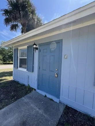 Rent this 2 bed house on 1015 Louisiana Avenue in Sebastian, FL 32958