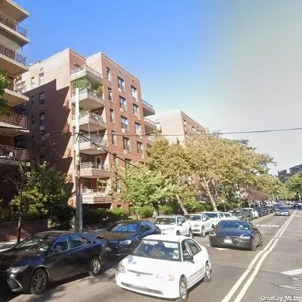 Buy this studio apartment on 137-05 Franklin Ave Unit 4d in Flushing, New York