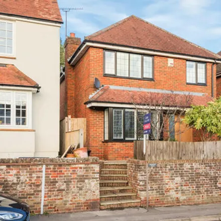 Buy this 4 bed house on Gold Hill North in Chalfont St Peter, SL9 9JG