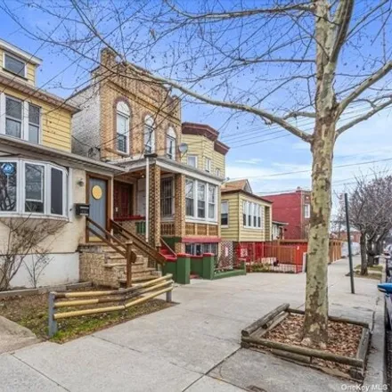 Buy this 3 bed house on 2141 Story Avenue in New York, NY 10473
