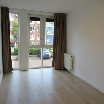 Rent this 3 bed apartment on Klaas Katerstraat 100 in 1069 RT Amsterdam, Netherlands